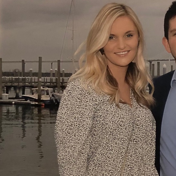 Meet your Posher, Katelyn - Picture 1 of 1